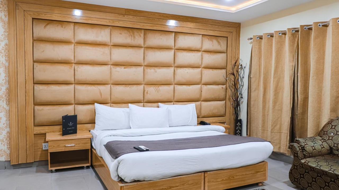 Hotel Crown Inn Multan Esterno foto